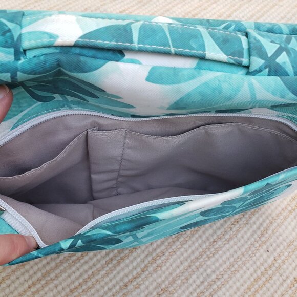 Kinmac olive leaf 360 waterproof 11 - 12.9" laptop sleeve - Picture 4 of 7